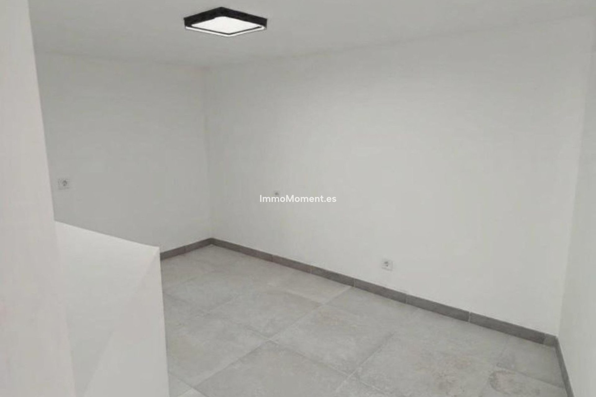 Bestaande woning - Rijtjeshuis - Binnenland  - Alhaurín el Grande Centro