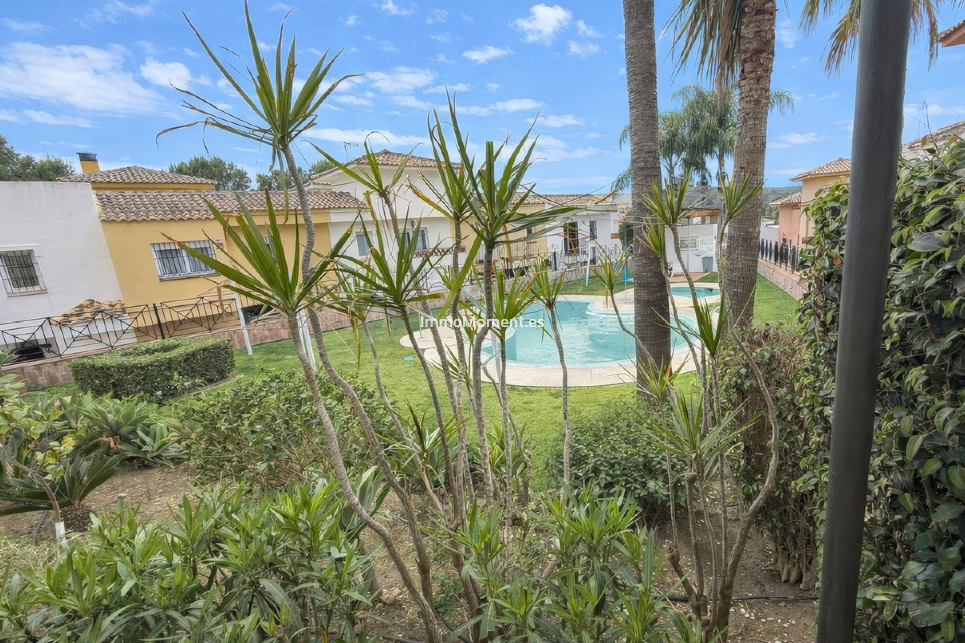 Bestaande woning - Rijtjeshuis - Binnenland  - Alhaurín Golf