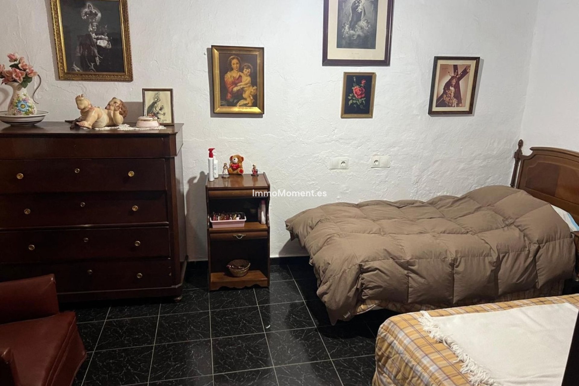 Bestaande woning - Rijtjeshuis - Binnenland  - Alora
