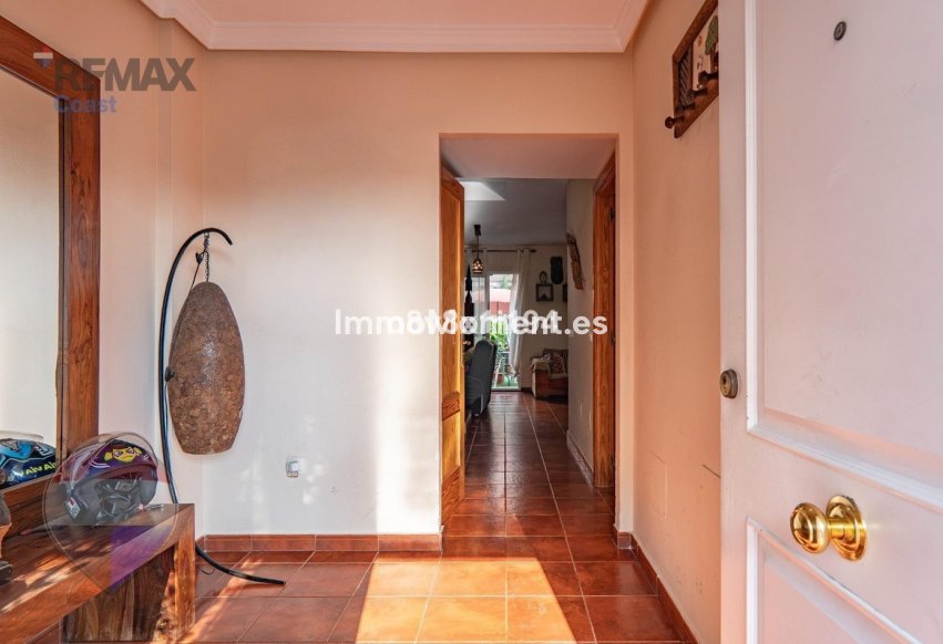 Bestaande woning - Rijtjeshuis - Binnenland  - Cártama Centro