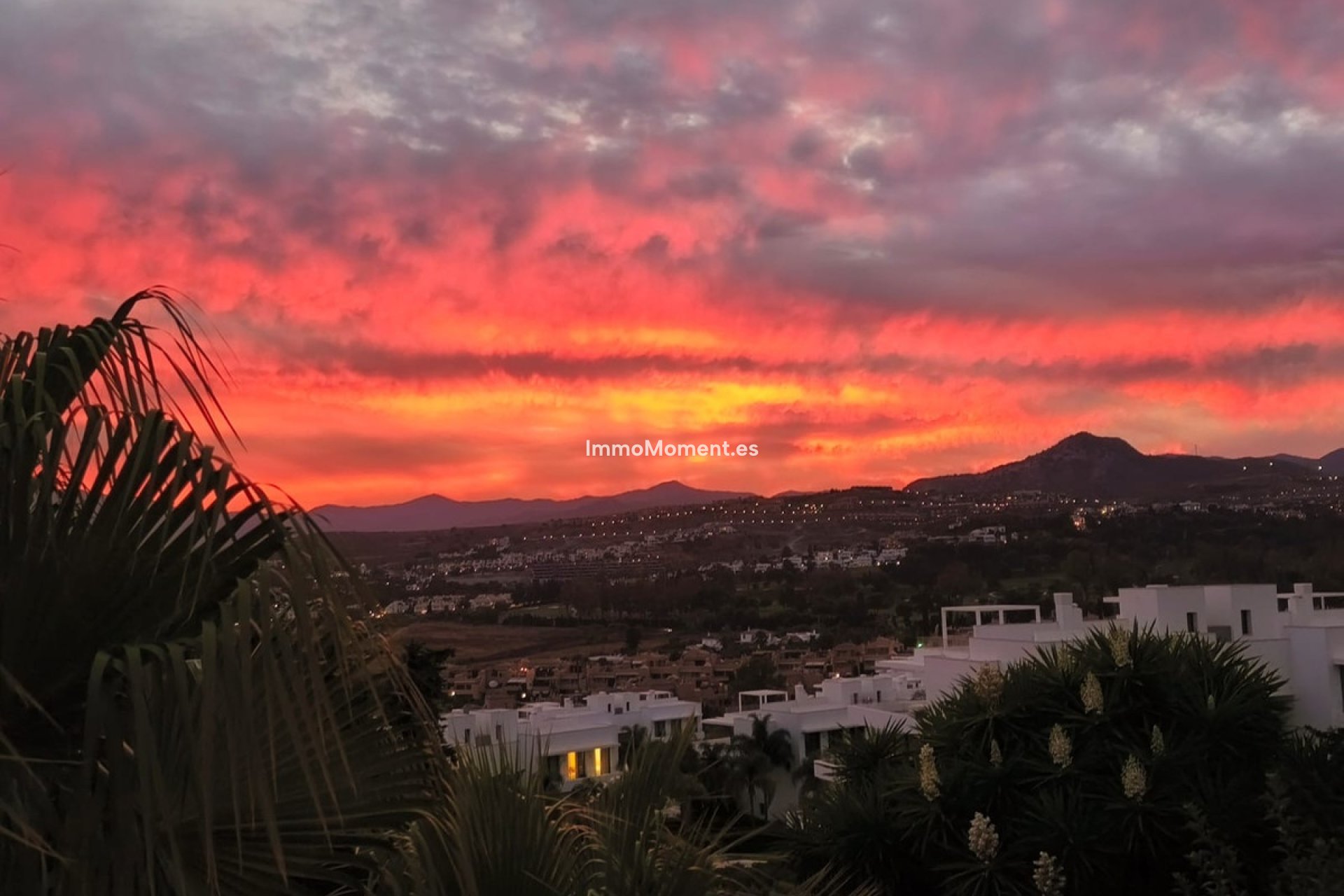 Bestaande woning - Rijtjeshuis - Estepona  - Atalaya