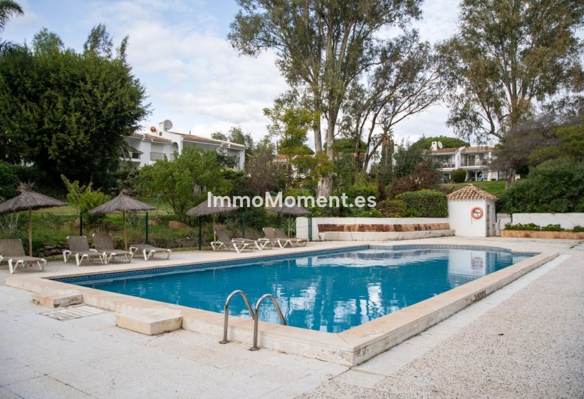Bestaande woning - Rijtjeshuis - Estepona  - Atalaya