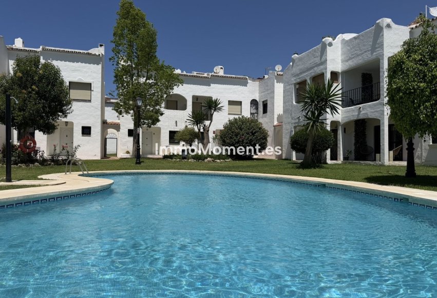 Bestaande woning - Rijtjeshuis - Estepona  - Bel Air