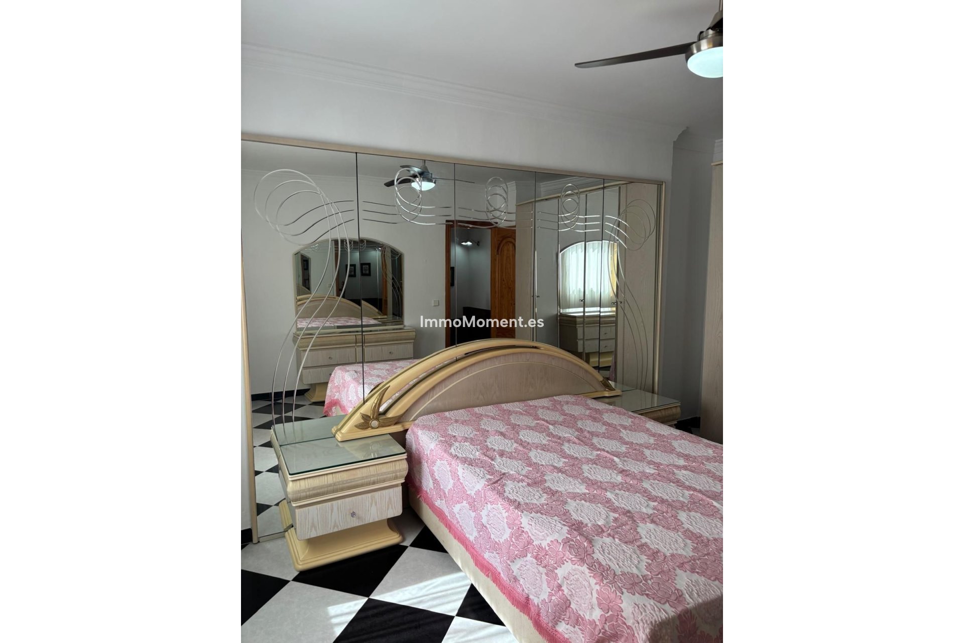 Bestaande woning - Rijtjeshuis - Estepona  - Estepona Centro