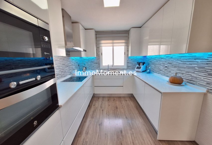 Bestaande woning - Rijtjeshuis - Estepona  - Estepona Centro