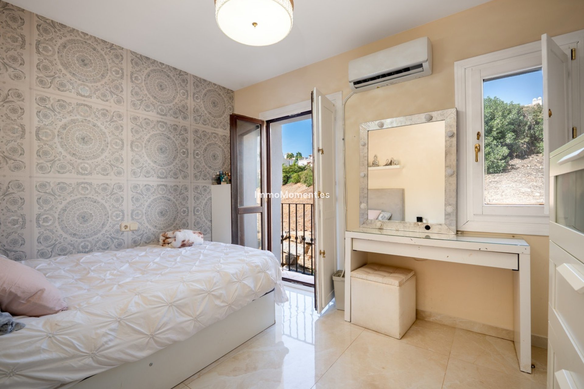 Bestaande woning - Rijtjeshuis - Estepona  - Estepona Centro