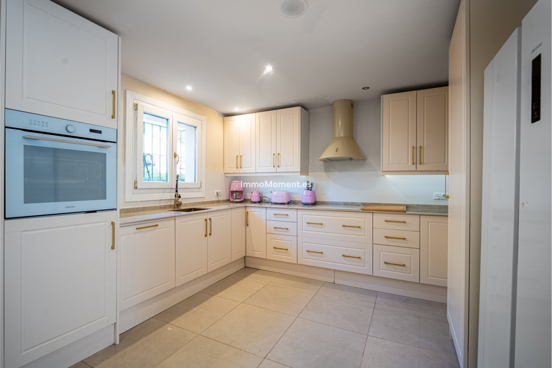 Bestaande woning - Rijtjeshuis - Estepona  - Estepona Centro