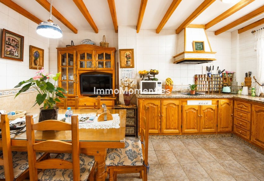 Bestaande woning - Rijtjeshuis - Estepona  - Estepona Centro