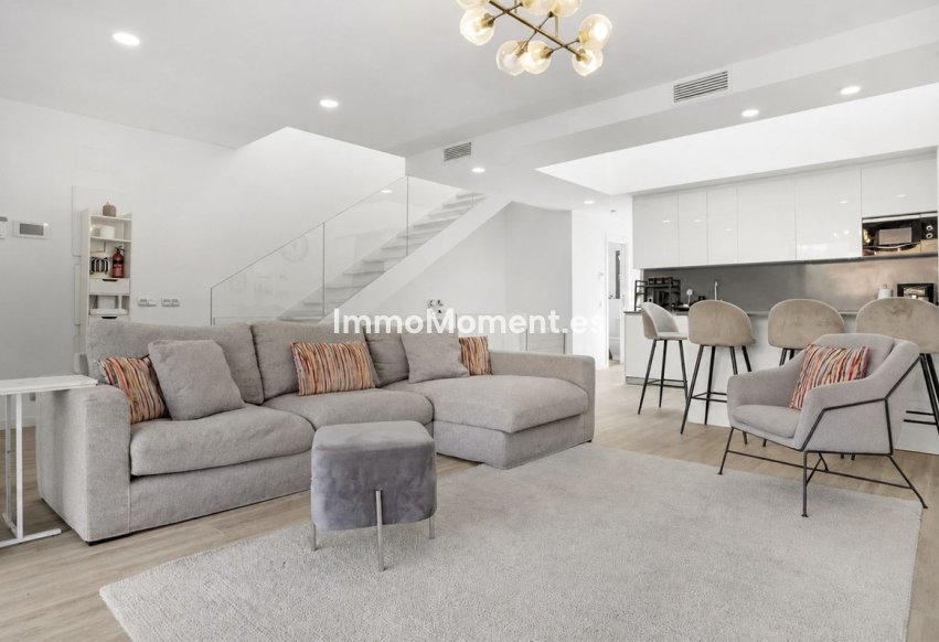 Bestaande woning - Rijtjeshuis - Estepona  - Estepona Centro