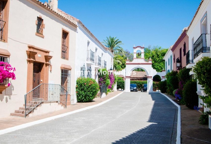 Bestaande woning - Rijtjeshuis - Marbella - Guadalmina Baja