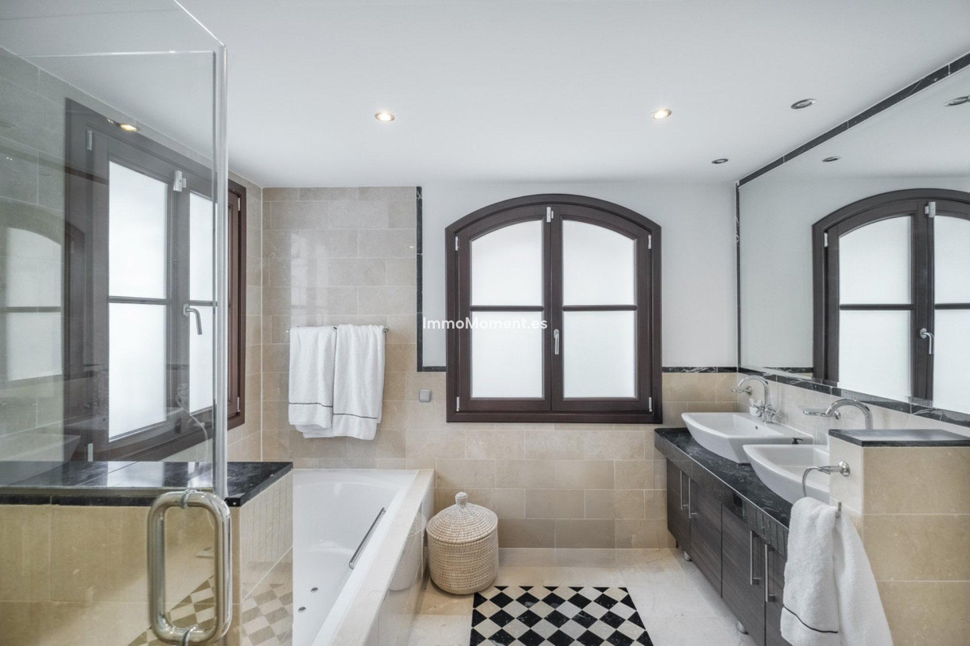 Bestaande woning - Villa - Benahavís - El Madroñal