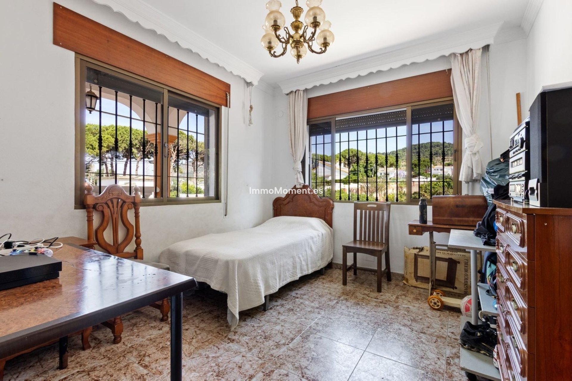 Bestaande woning - Villa - Binnenland  - Alhaurín de la Torre