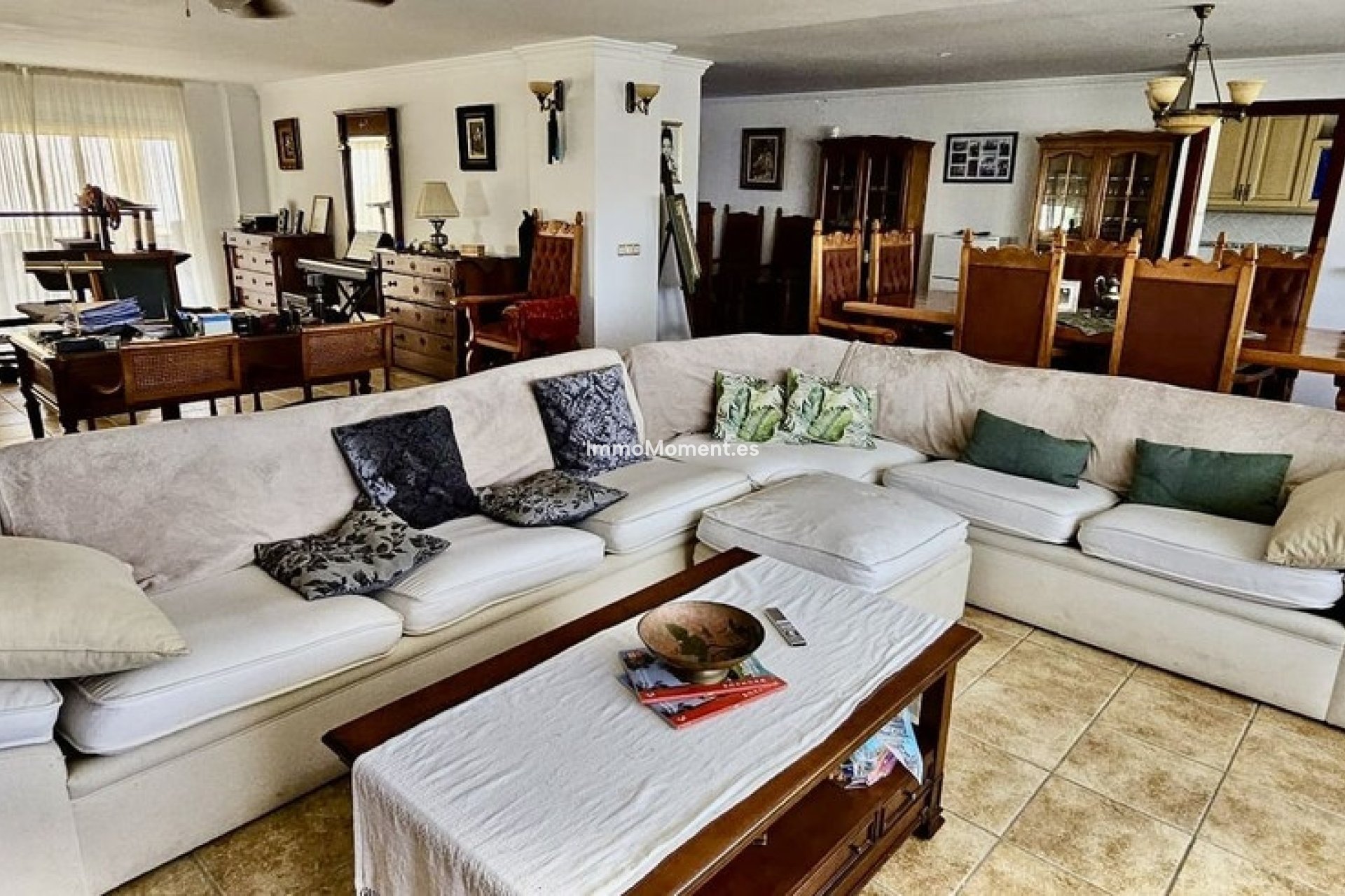 Bestaande woning - Villa - Binnenland  - Alhaurín de la Torre