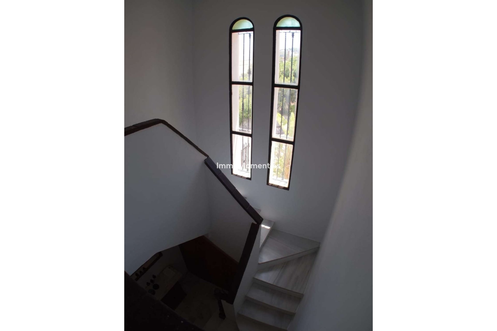 Bestaande woning - Villa - Binnenland  - Alhaurín de la Torre