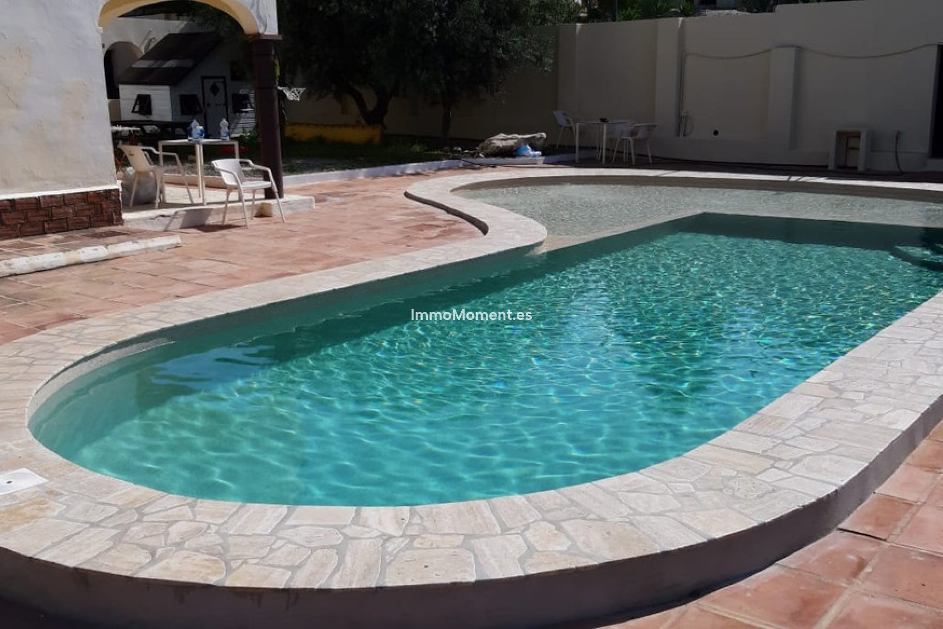 Bestaande woning - Villa - Binnenland  - Alhaurín de la Torre