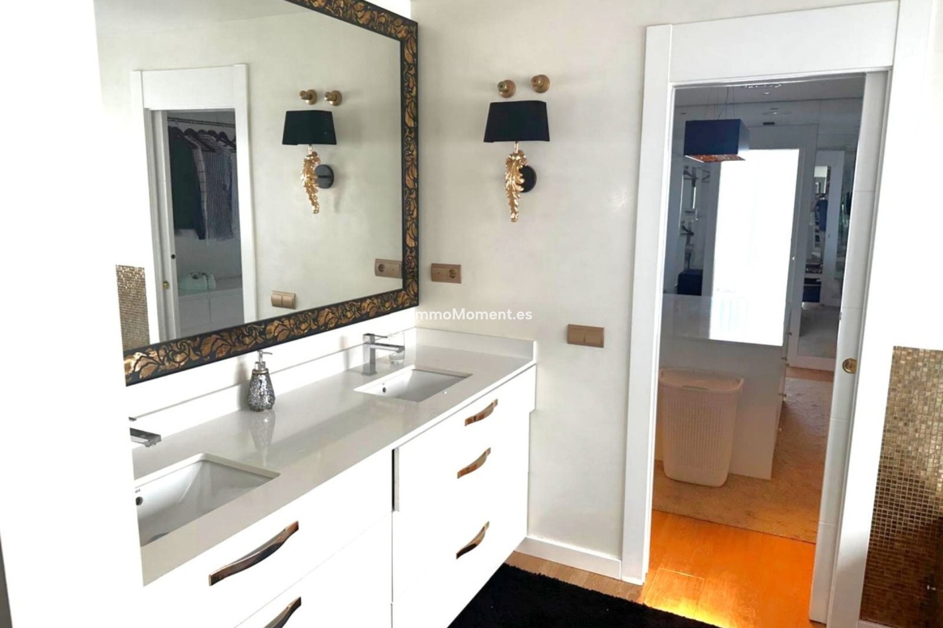 Bestaande woning - Villa - Binnenland  - Alhaurín de la Torre