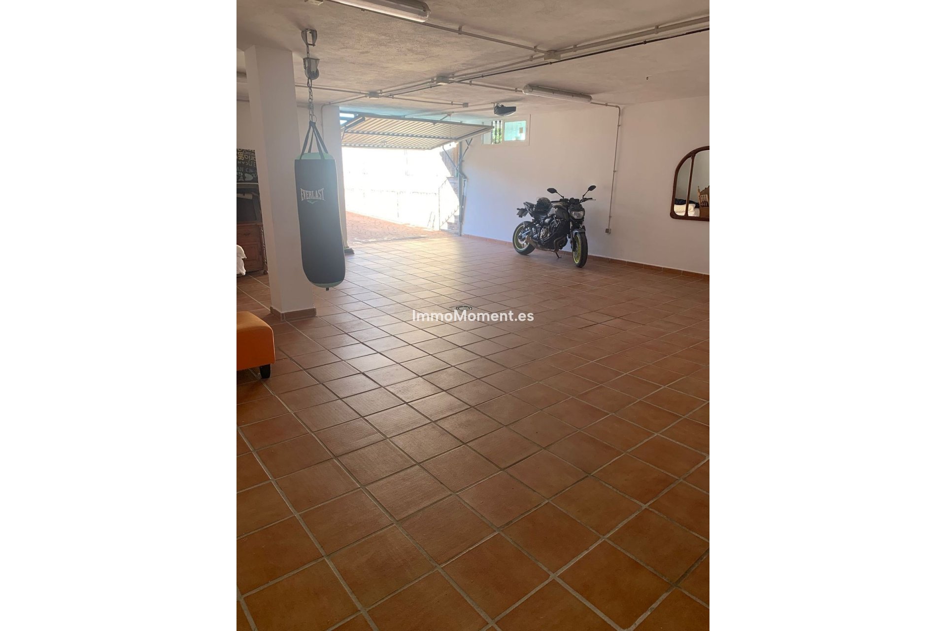 Bestaande woning - Villa - Binnenland  - Alhaurín de la Torre