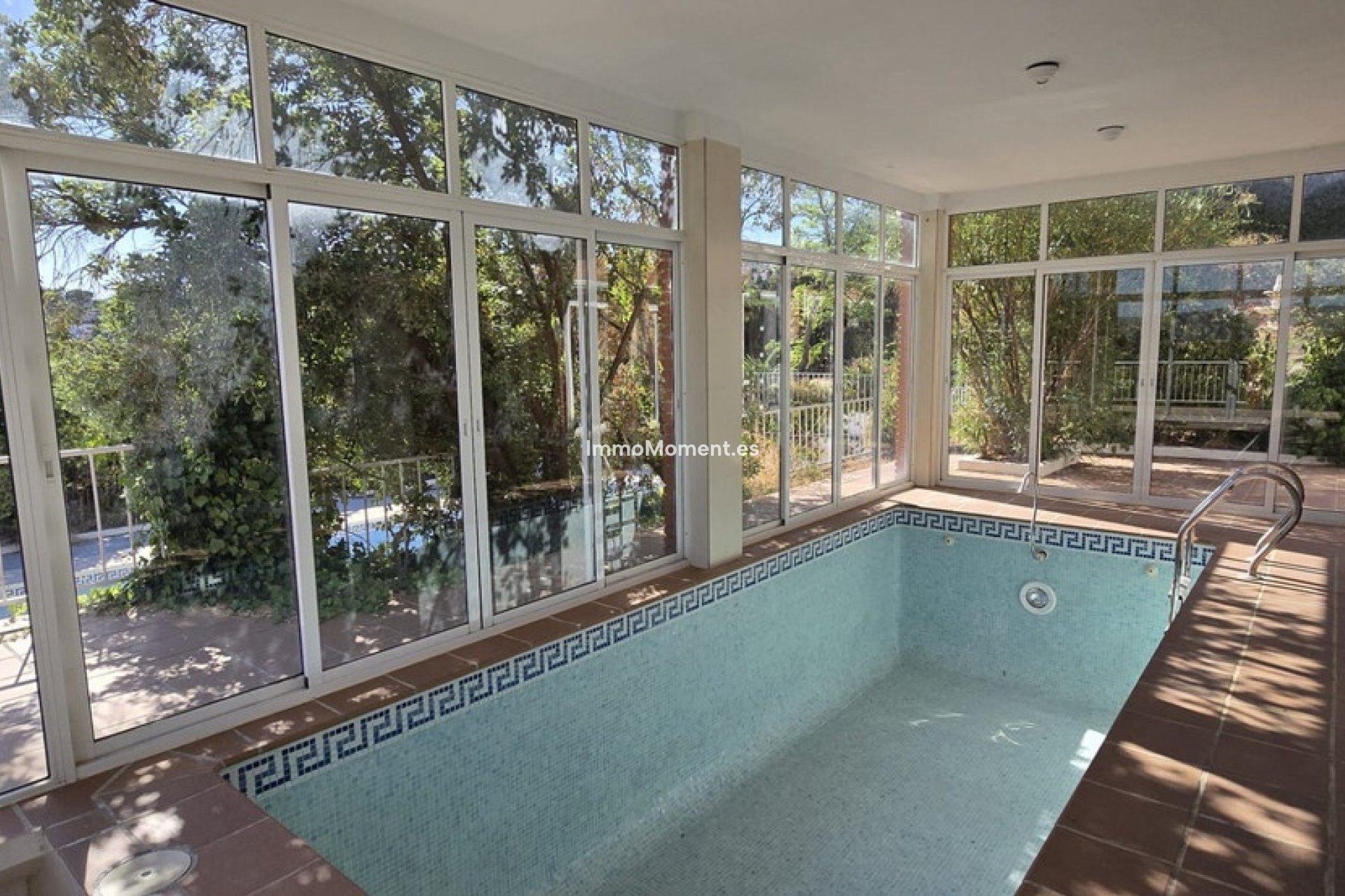 Bestaande woning - Villa - Binnenland  - Alhaurín de la Torre