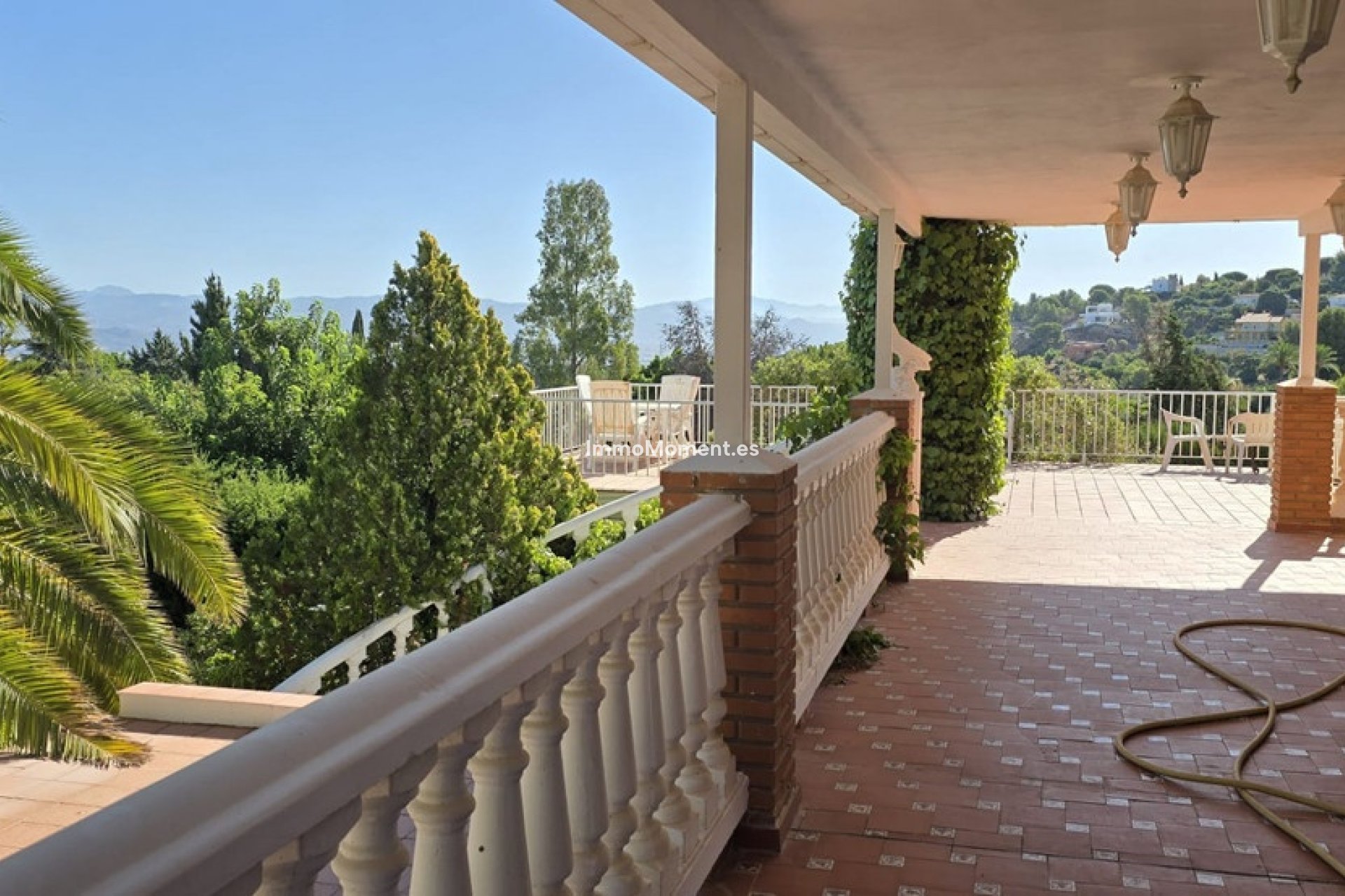 Bestaande woning - Villa - Binnenland  - Alhaurín de la Torre