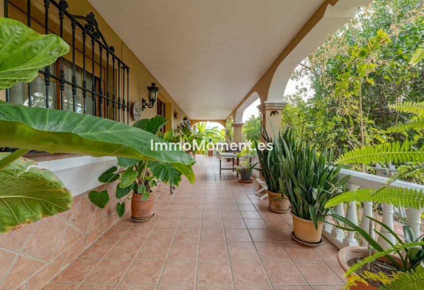 Bestaande woning - Villa - Binnenland  - Alhaurín el Grande Centro