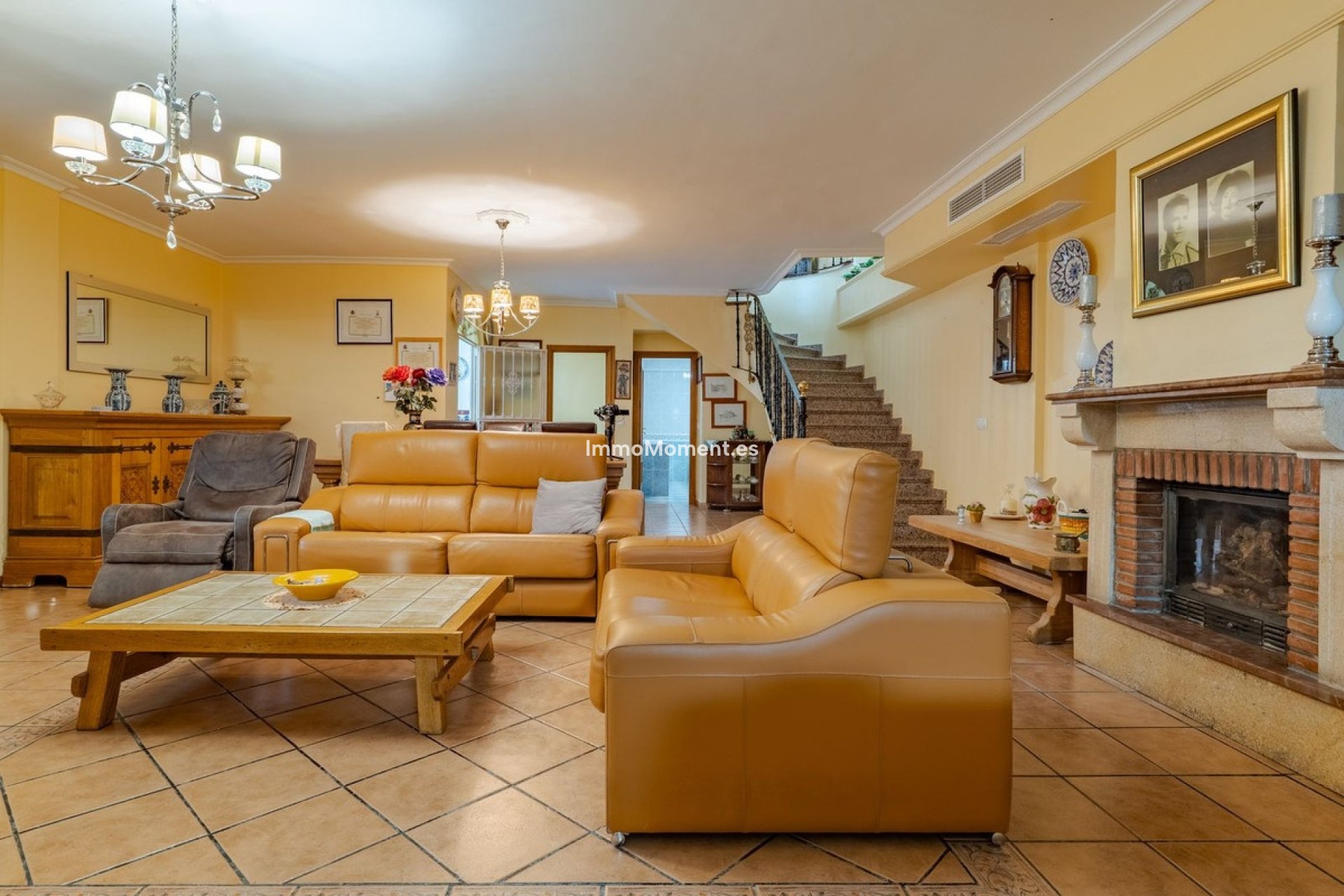 Bestaande woning - Villa - Binnenland  - Alhaurín el Grande Centro