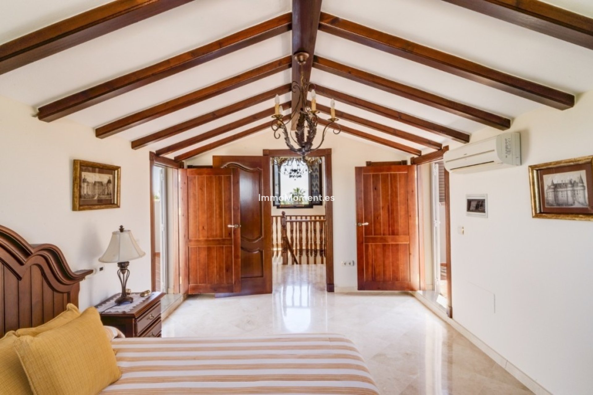 Bestaande woning - Villa - Binnenland  - Alhaurín el Grande Centro