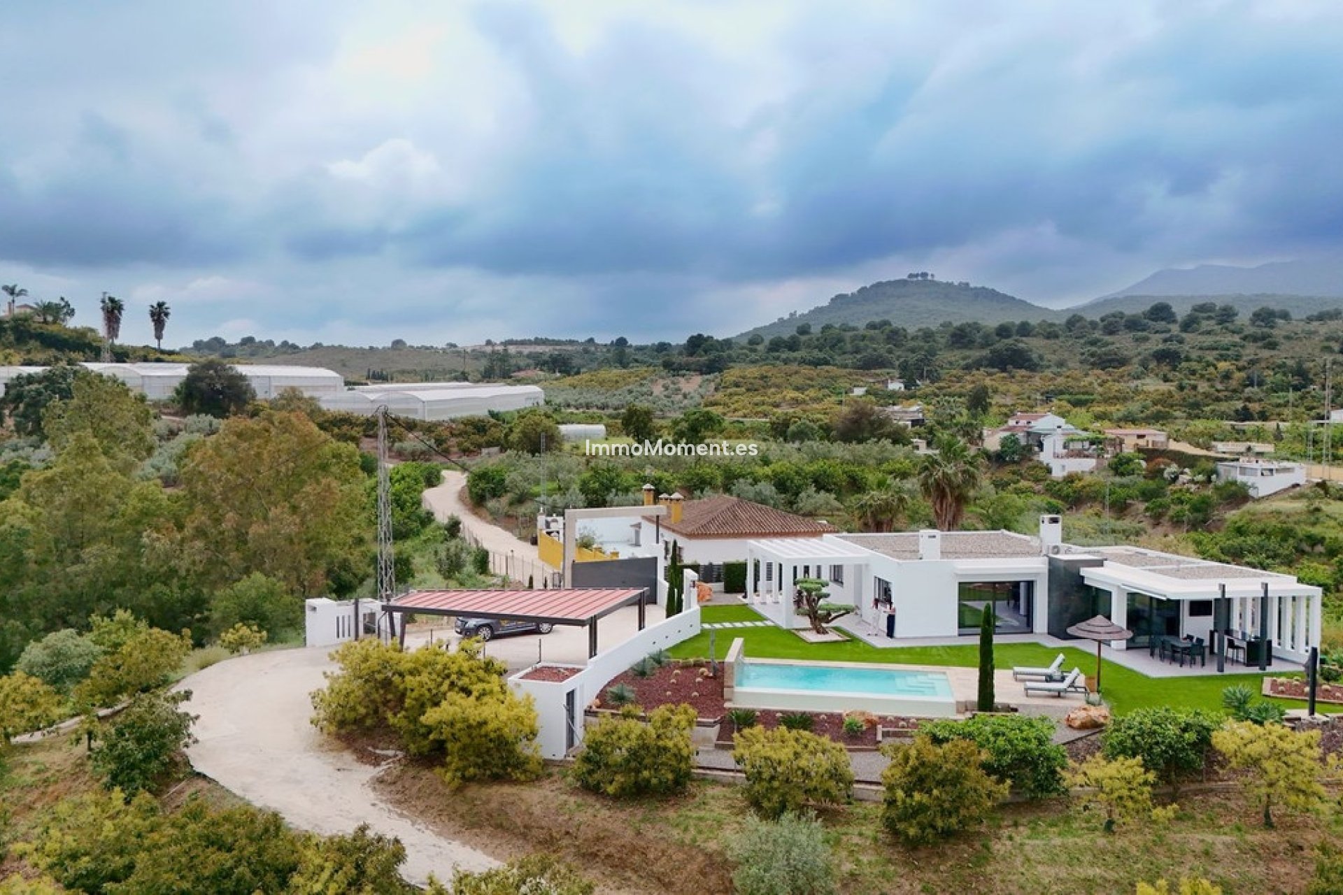 Bestaande woning - Villa - Binnenland  - Alhaurín el Grande Centro