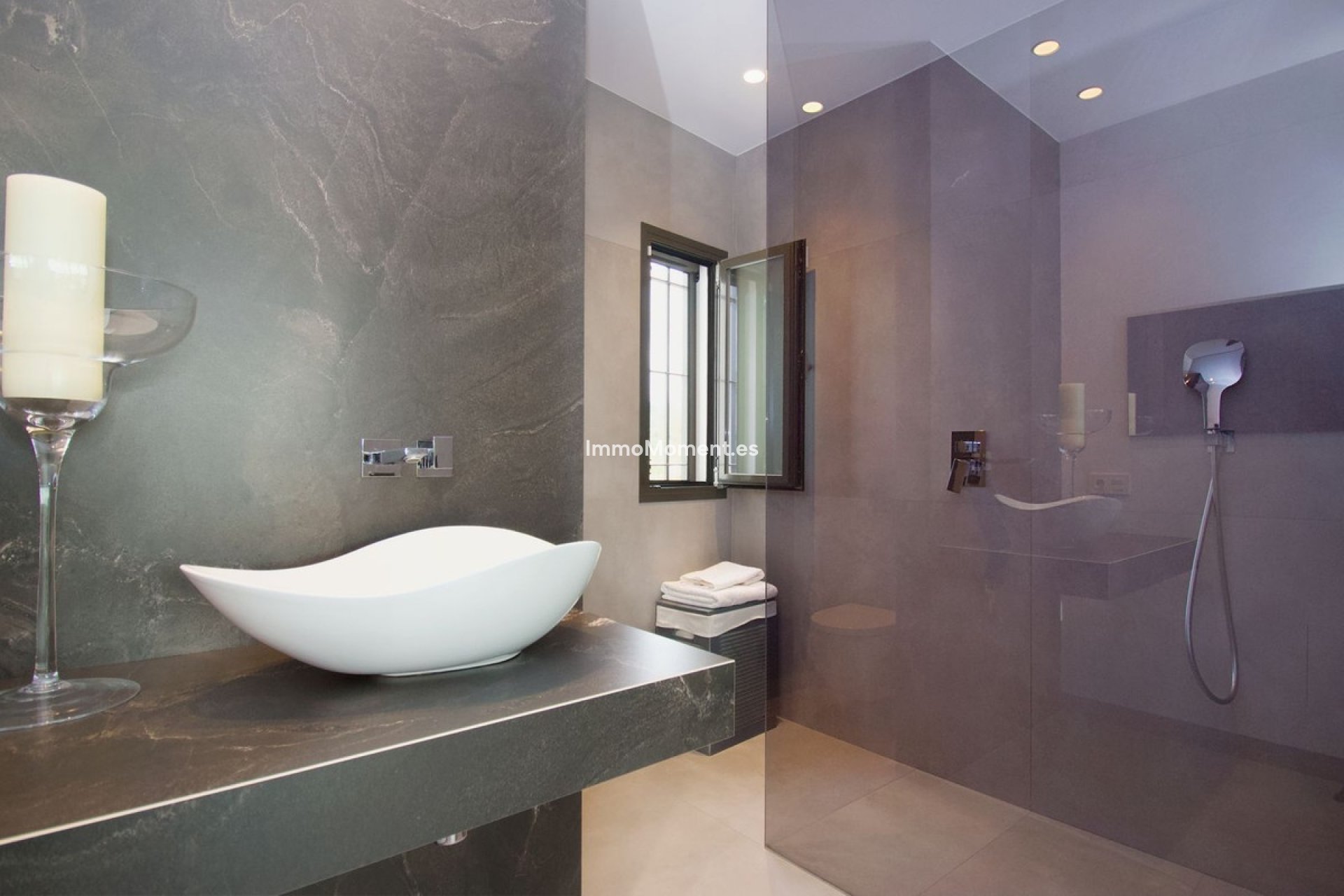 Bestaande woning - Villa - Binnenland  - Alhaurín el Grande Centro