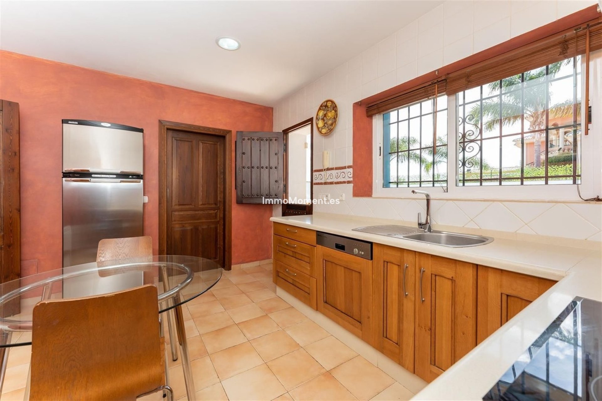 Bestaande woning - Villa - Binnenland  - Alhaurín el Grande Centro