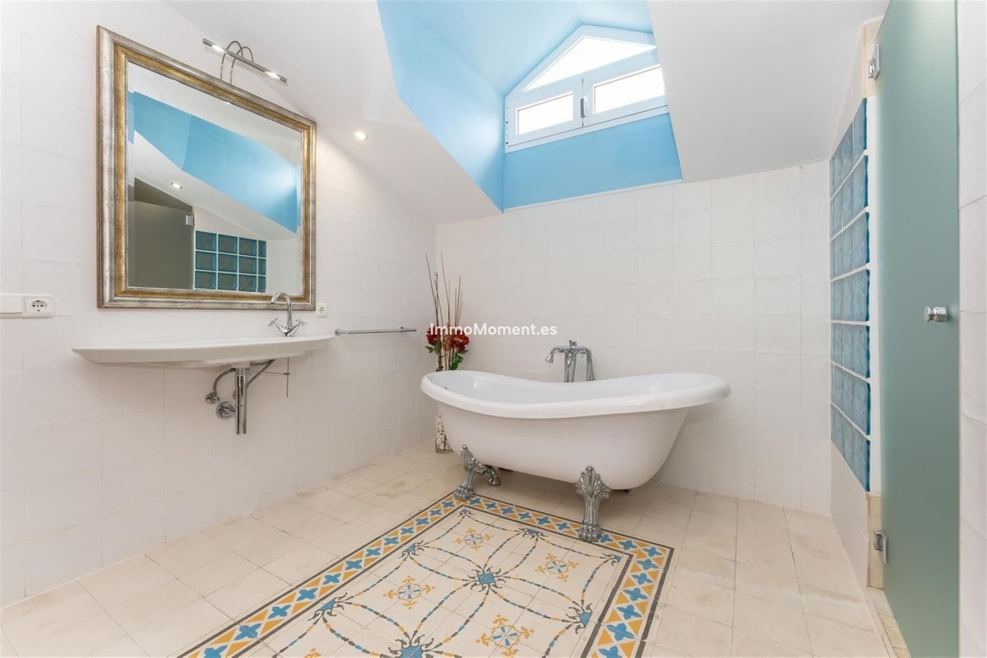 Bestaande woning - Villa - Binnenland  - Alhaurín el Grande Centro