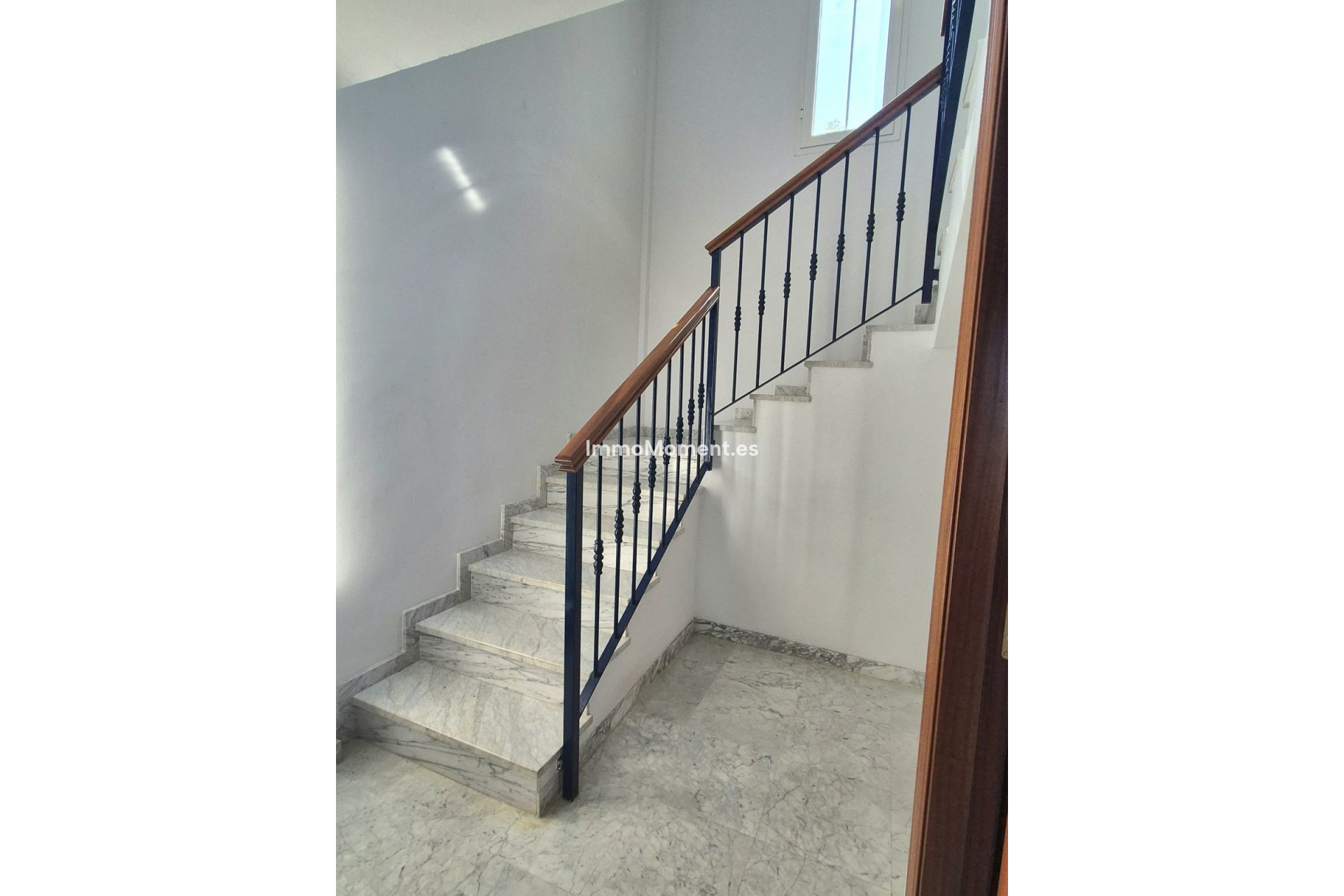 Bestaande woning - Villa - Binnenland  - Alhaurín Golf