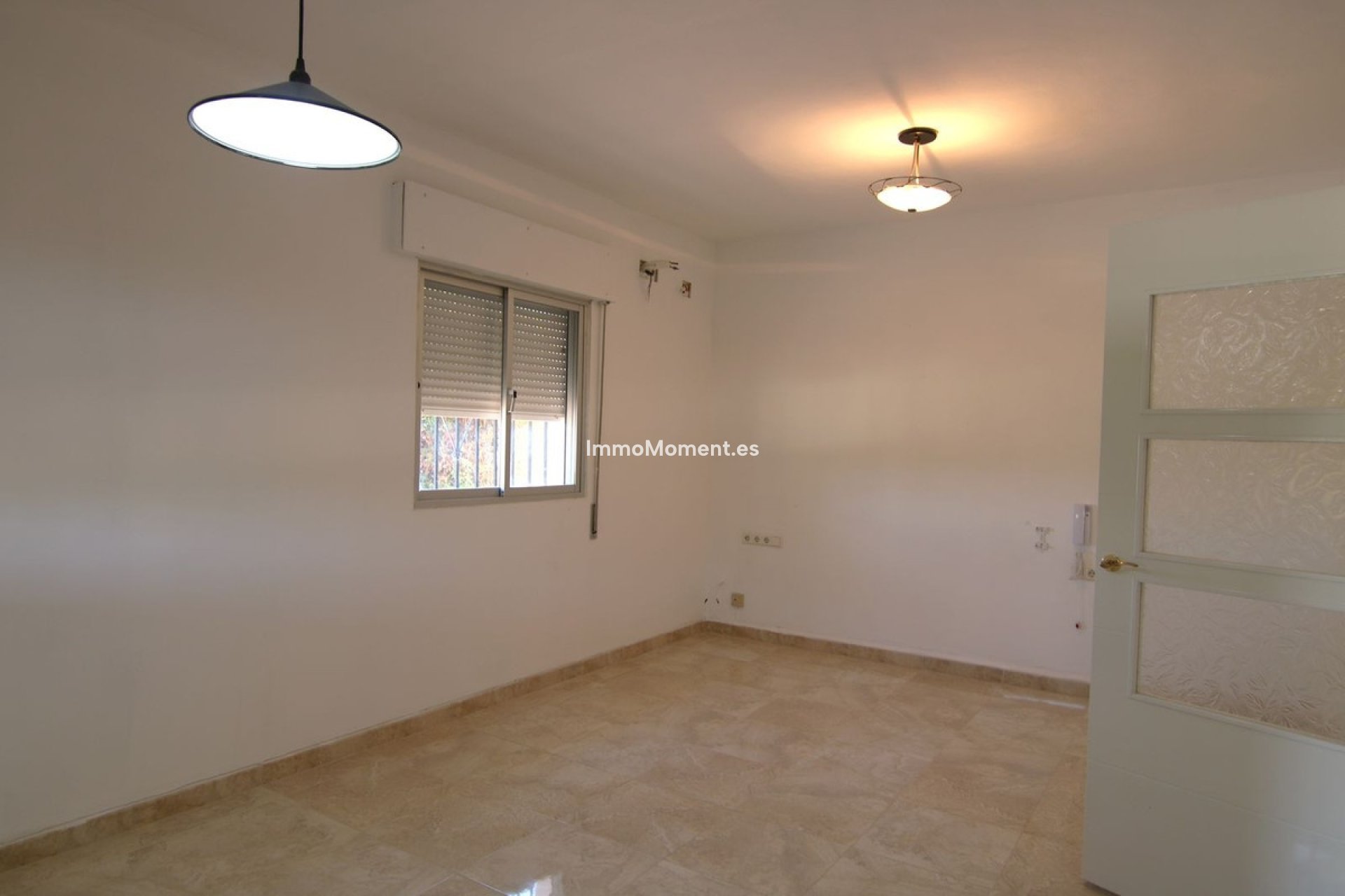 Bestaande woning - Villa - Binnenland  - Alora