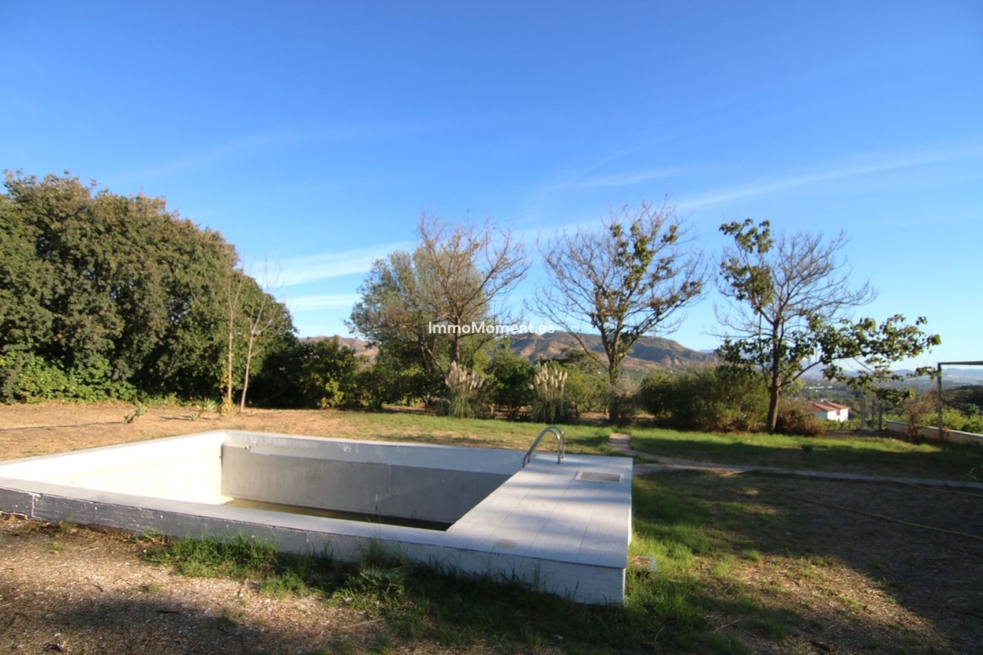 Bestaande woning - Villa - Binnenland  - Alora