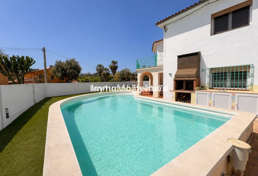 Bestaande woning - Villa - Binnenland  - Churriana