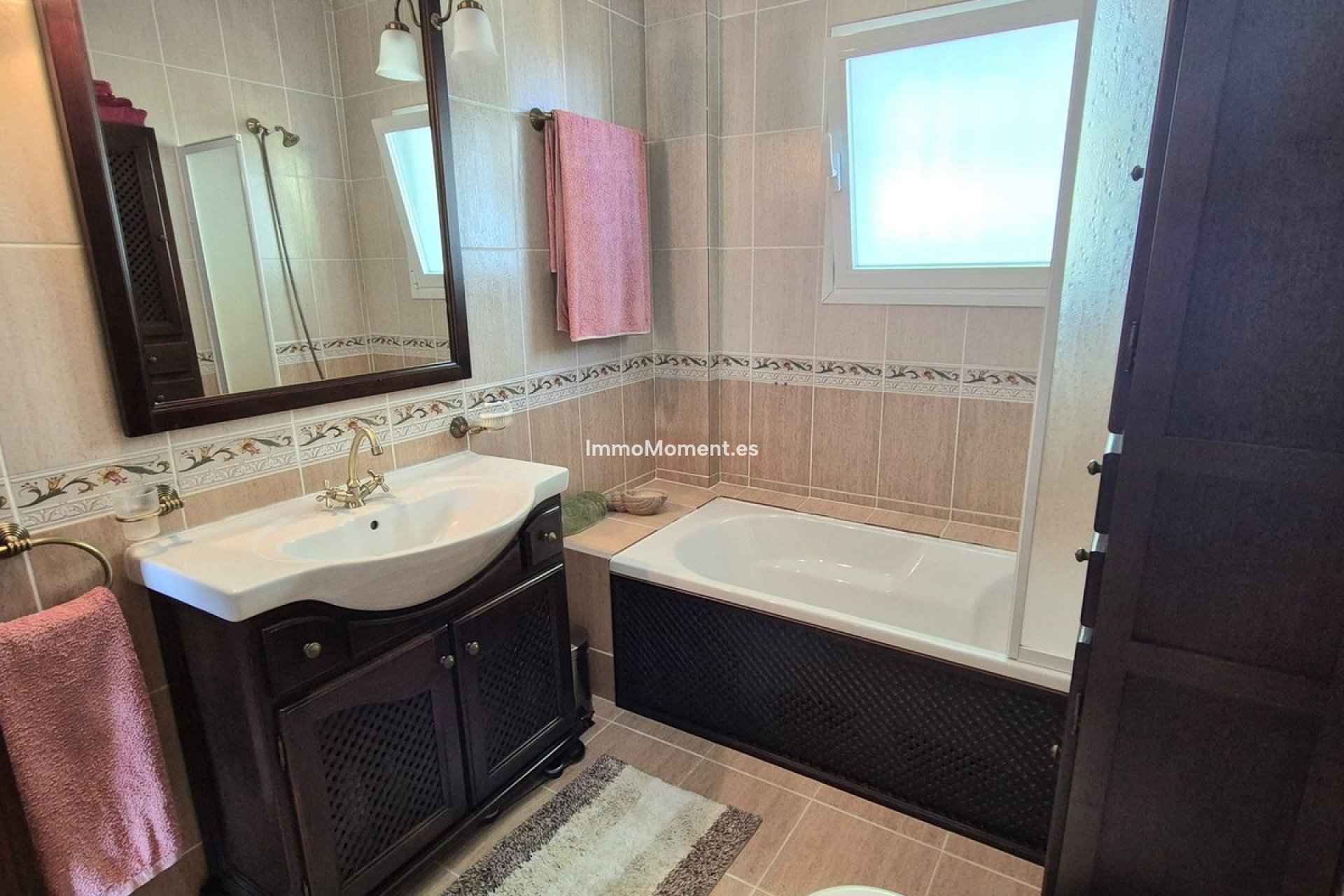 Bestaande woning - Villa - Binnenland  - Coín