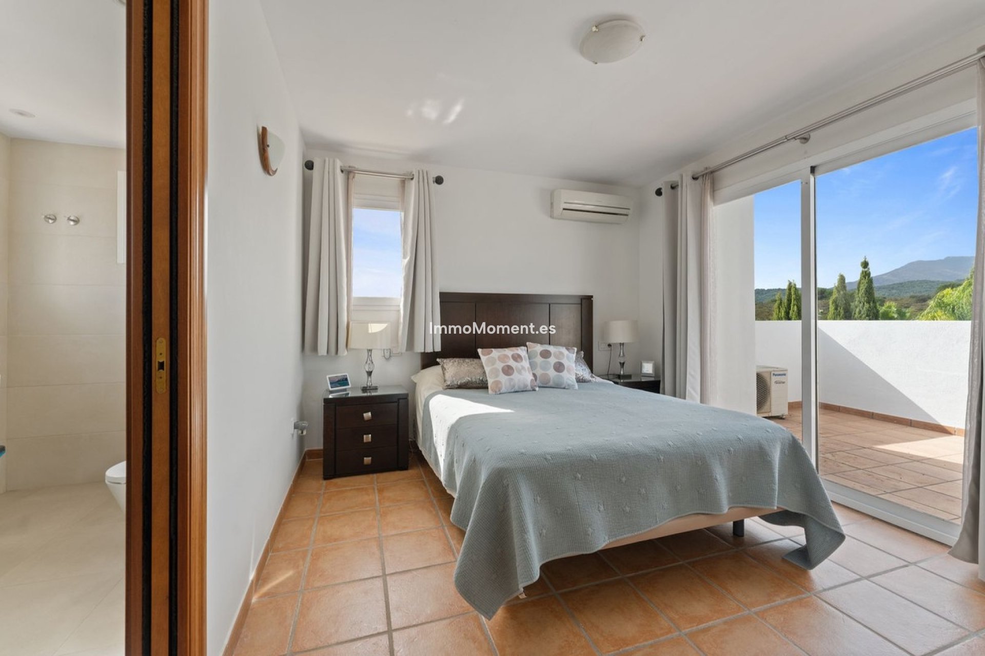 Bestaande woning - Villa - Binnenland  - Coín