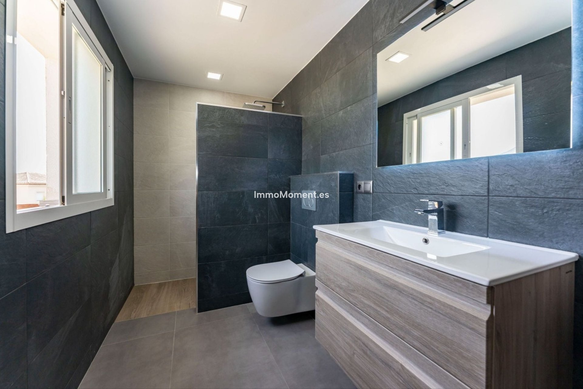 Bestaande woning - Villa - Binnenland  - Coín