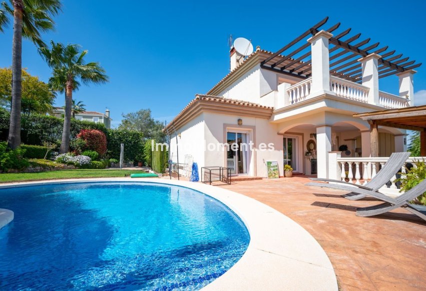 Bestaande woning - Villa - Binnenland  - Coín