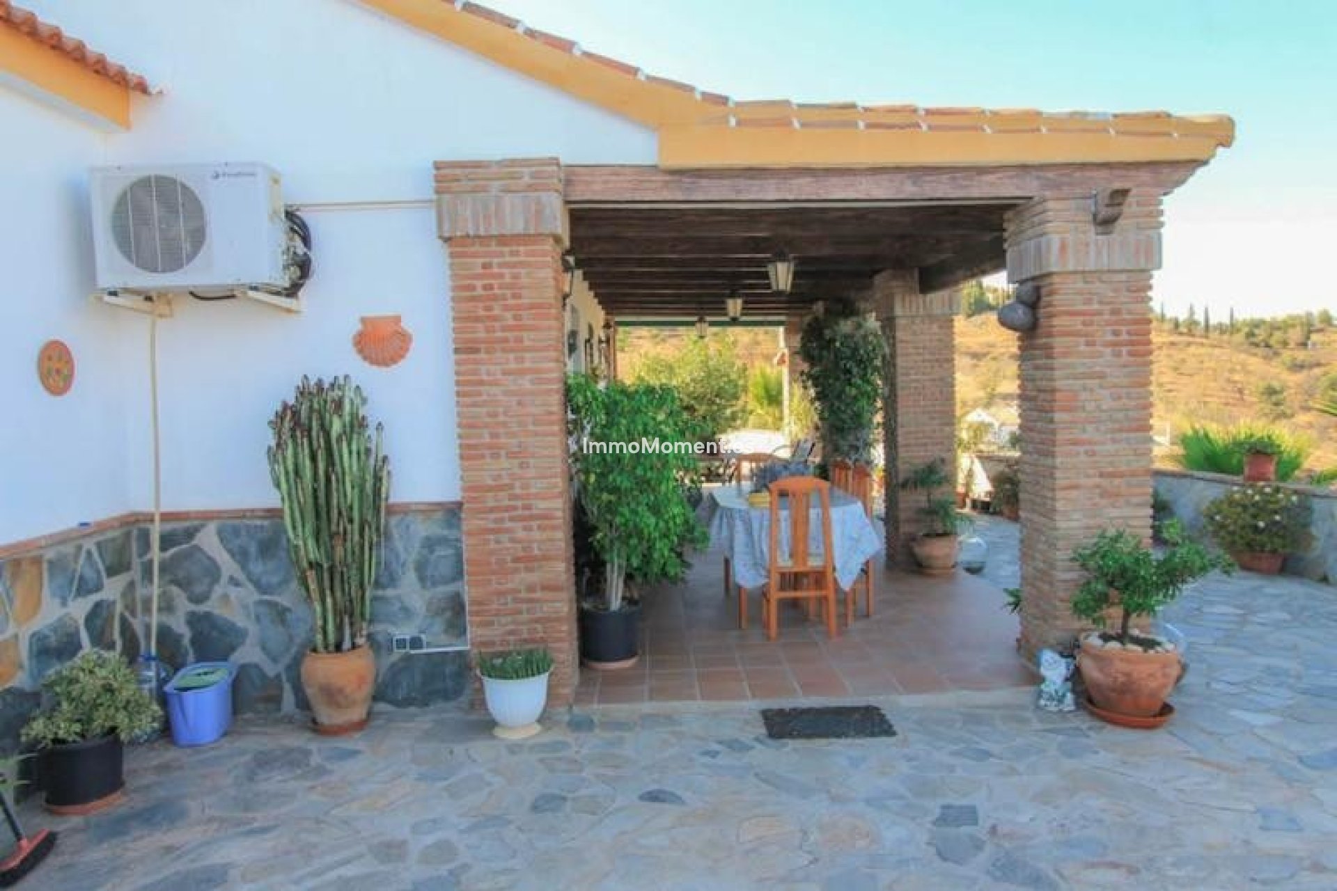 Bestaande woning - Villa - Binnenland  - Guaro