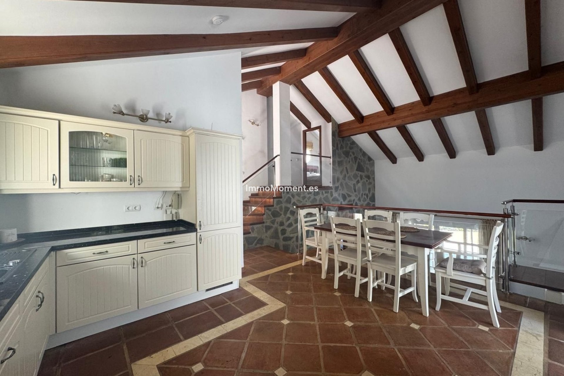 Bestaande woning - Villa - Binnenland  - Istán