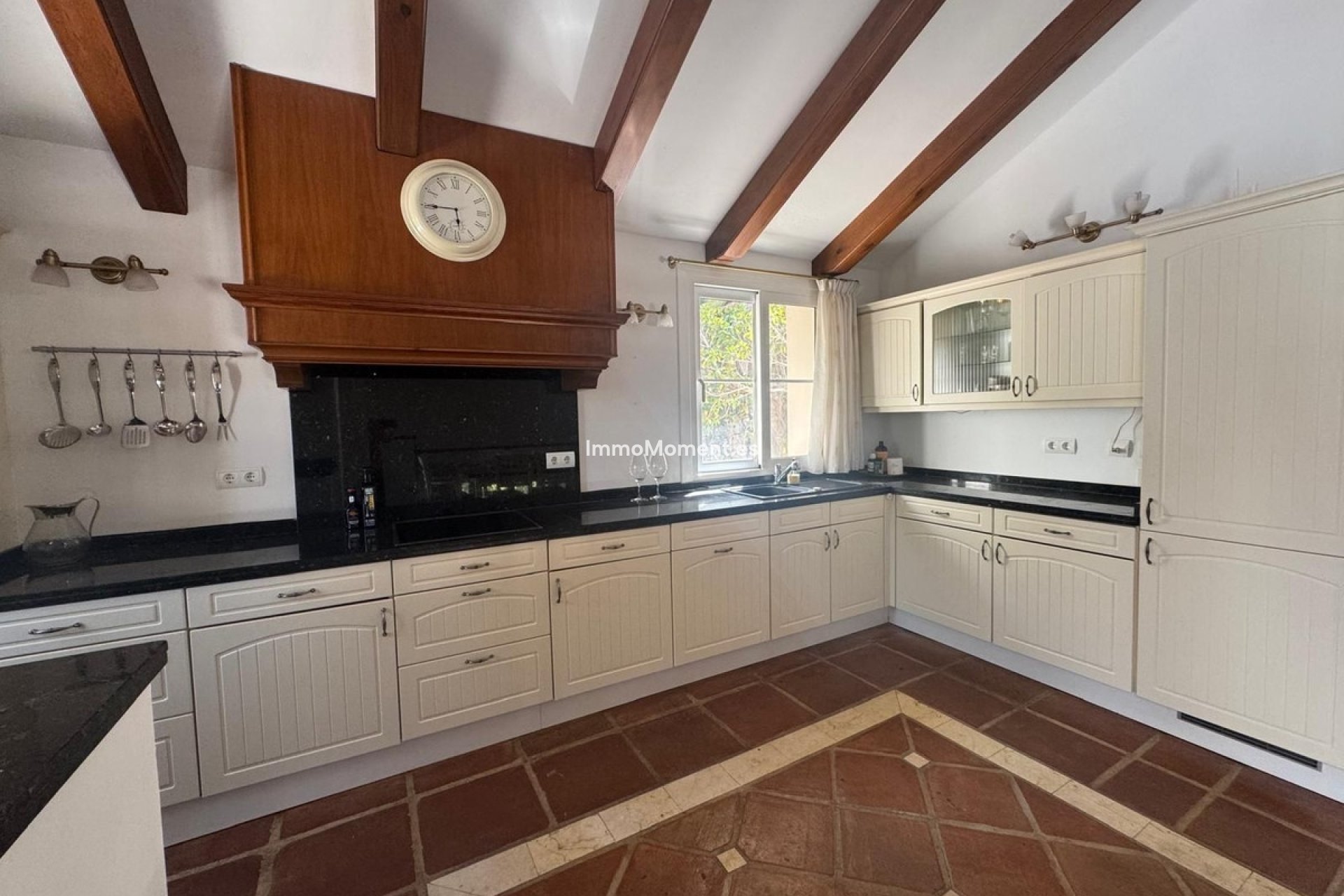 Bestaande woning - Villa - Binnenland  - Istán