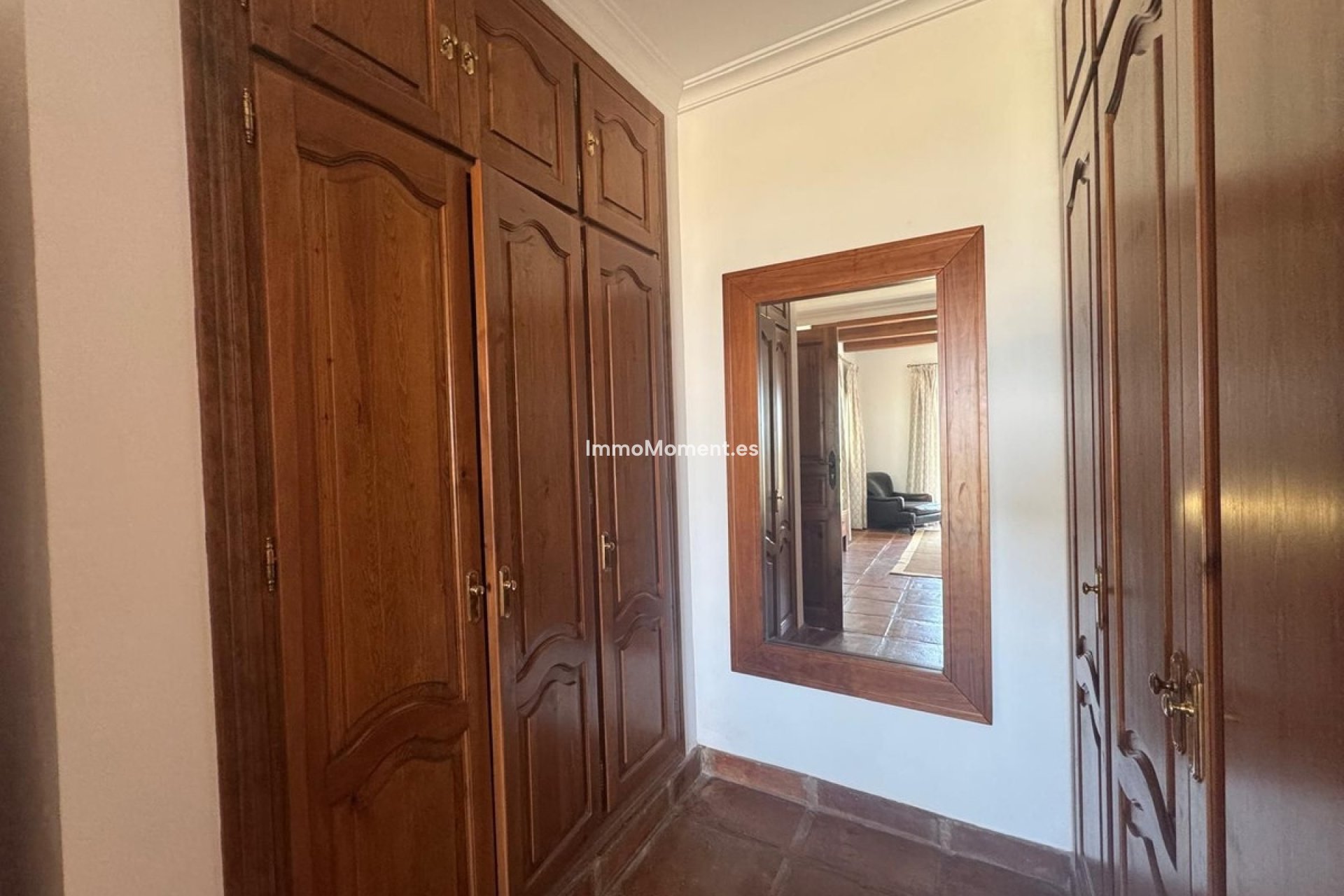 Bestaande woning - Villa - Binnenland  - Istán