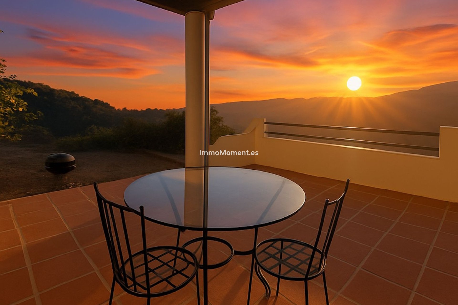 Bestaande woning - Villa - Binnenland  - Istán