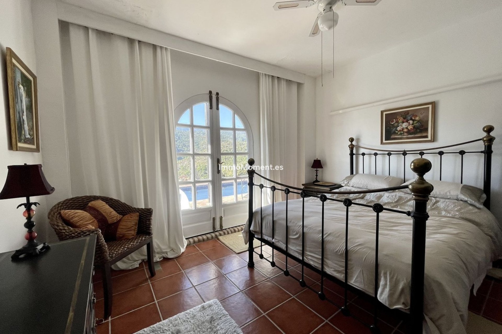 Bestaande woning - Villa - Binnenland  - Istán