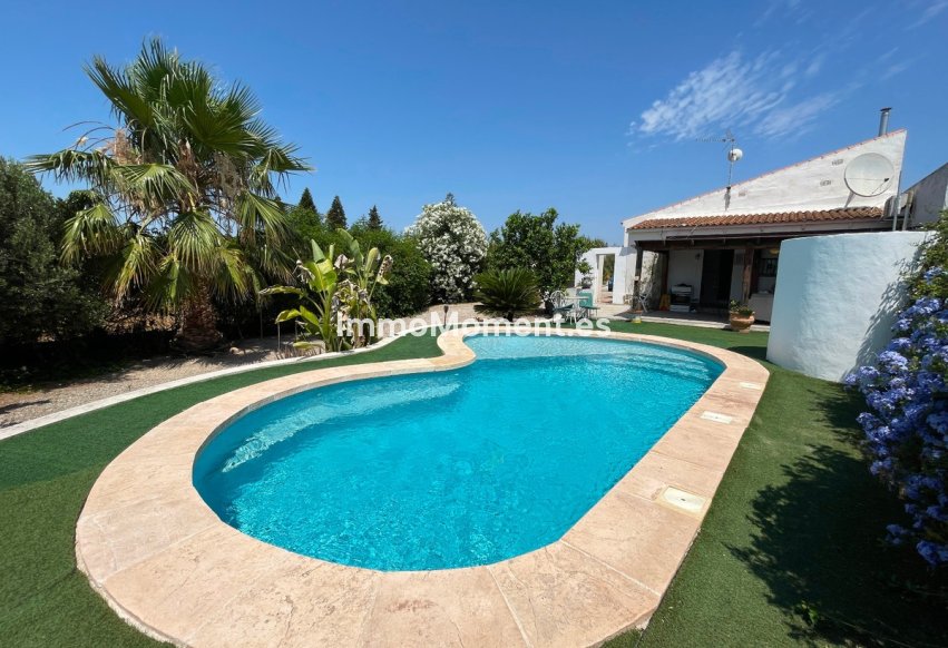 Bestaande woning - Villa - Daya Nueva - Daya Nueva Centro