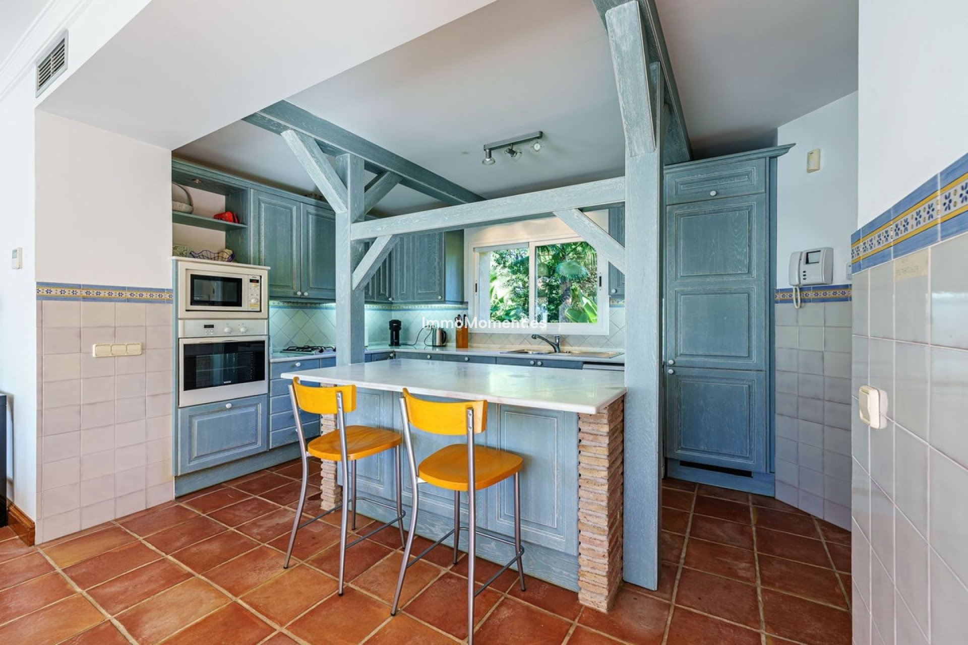 Bestaande woning - Villa - Estepona  - Benamara