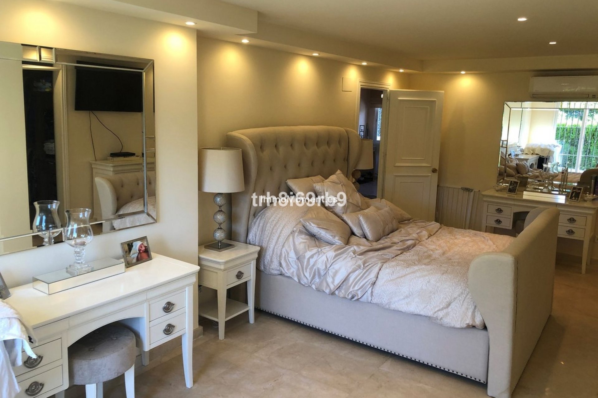 Bestaande woning - Villa - Estepona  - Benamara