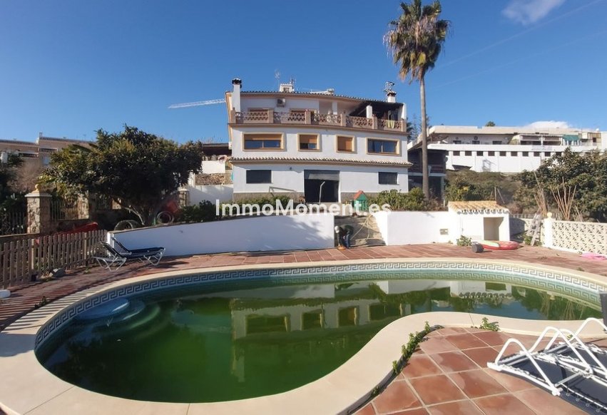 Bestaande woning - Villa - Estepona  - Cancelada