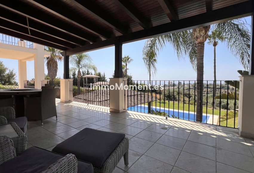 Bestaande woning - Villa - Estepona  - El Padron