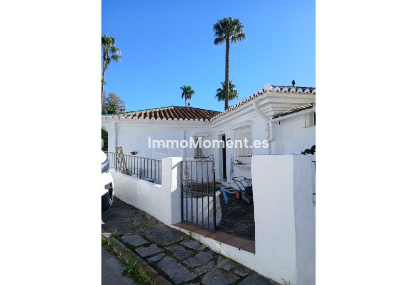 Bestaande woning - Villa - Estepona  - El Padron